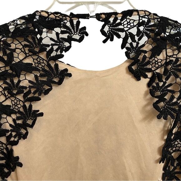 NWOT NSR Open Back Lace Overlay Midi Dress Size M Black Beige Short Sleeve Fairy - Picture 11 of 16